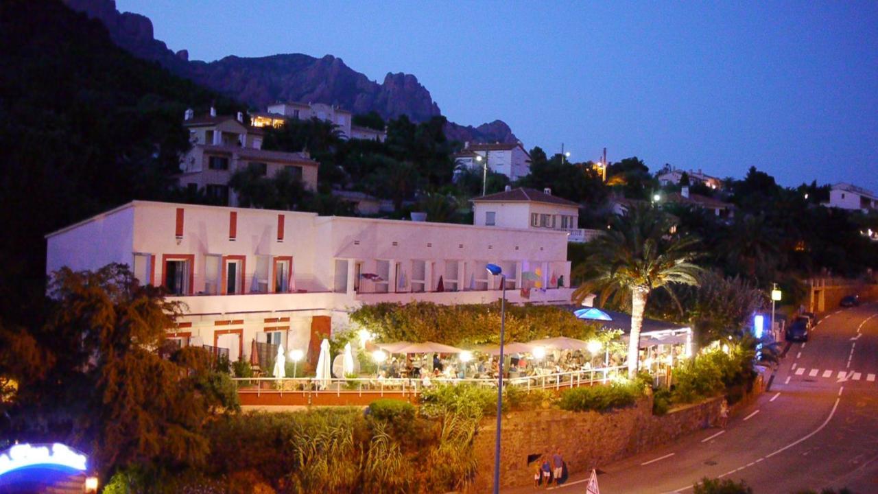 Hotel Et Appart Hotel Les Flots Bleus Saint-Raphaël Exterior foto